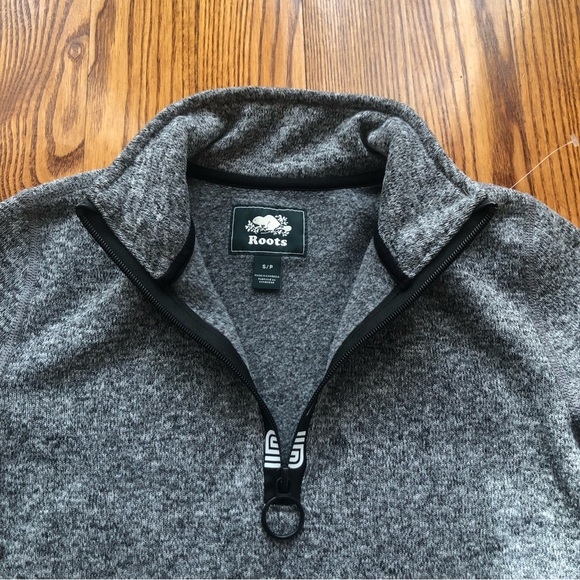 NEW ROOTS HALF ZIP PULL OVER SWEATER CREWNECK - Picture 7 of 16